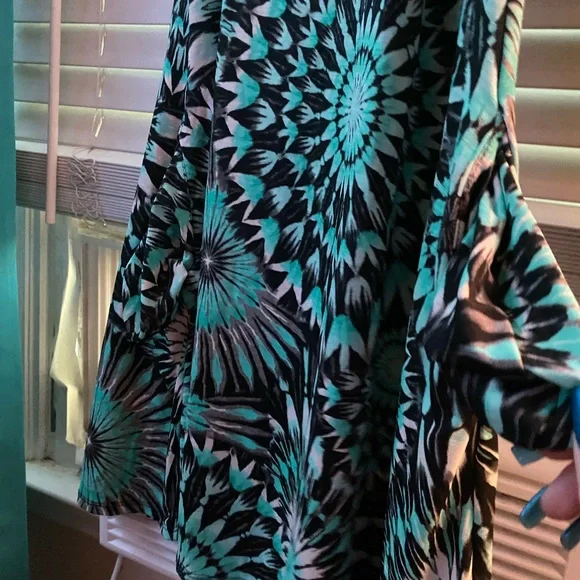 Vibrant Patterned Maxi Dress - Picture 2 of 3
